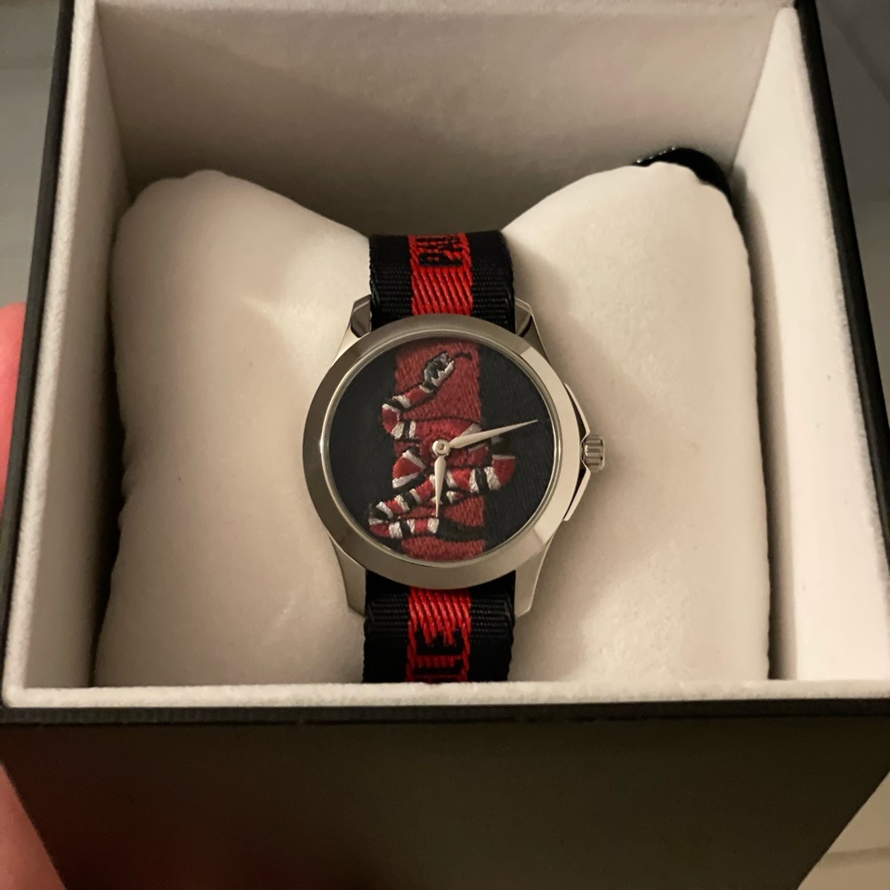 GUCCI Le Marché des Merveilles Watch snake for men or women. Snake watch. - Picture 2 of 14